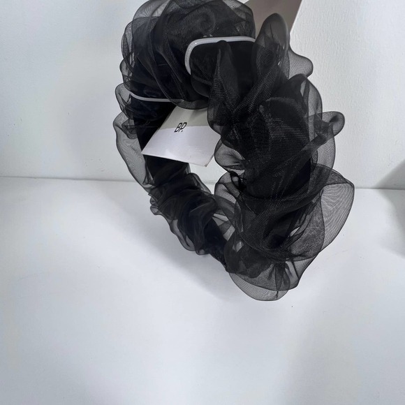 Nordstrom Lot Giant Scrunchie Velvet Hair Clips Hairband Bandana - Picture 8 of 11